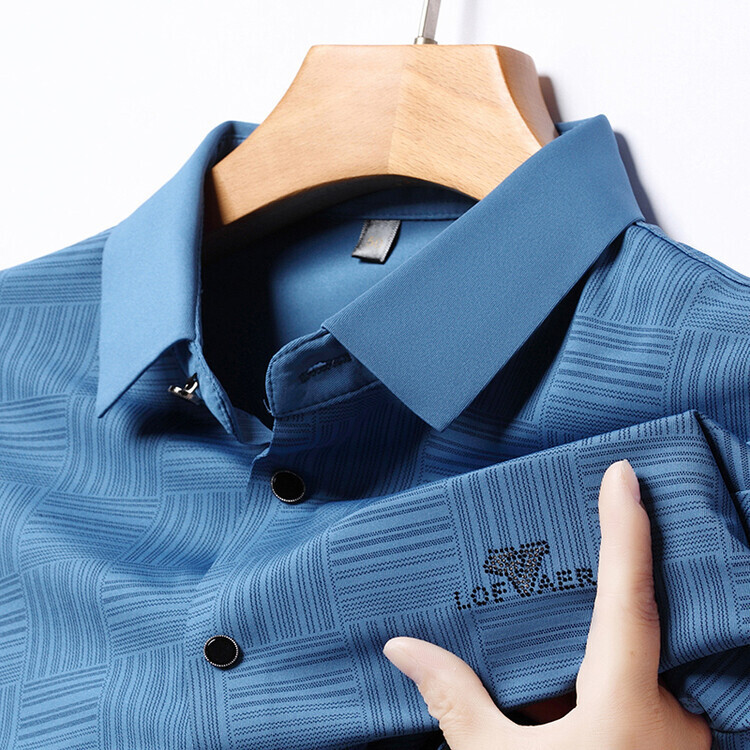 Fekete férfi ing új varrás nélküli hajtókás ing fiatal és középkorú divatos lezser hosszú ujjú ing ajándék apának Hot fúróingek