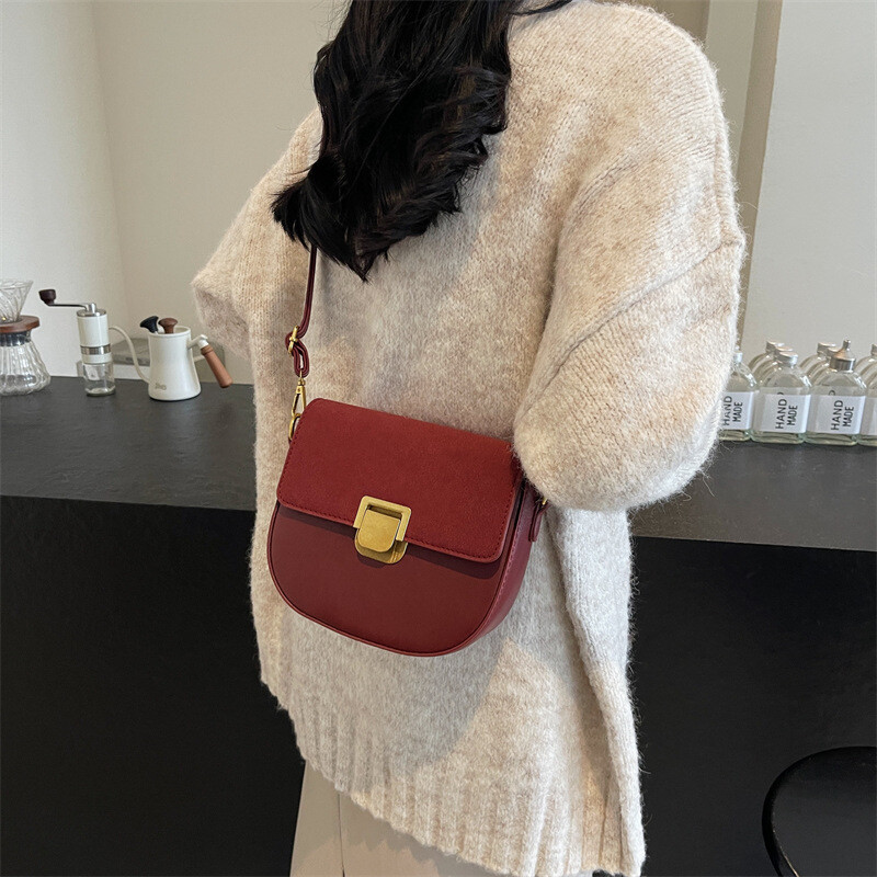 2024. gada augstākās klases tekstūras sieviešu somas, jauna rudens un ziemas modernā mode, populāras pārrobežu somas, ārzemju stila universāla viena pleca soma