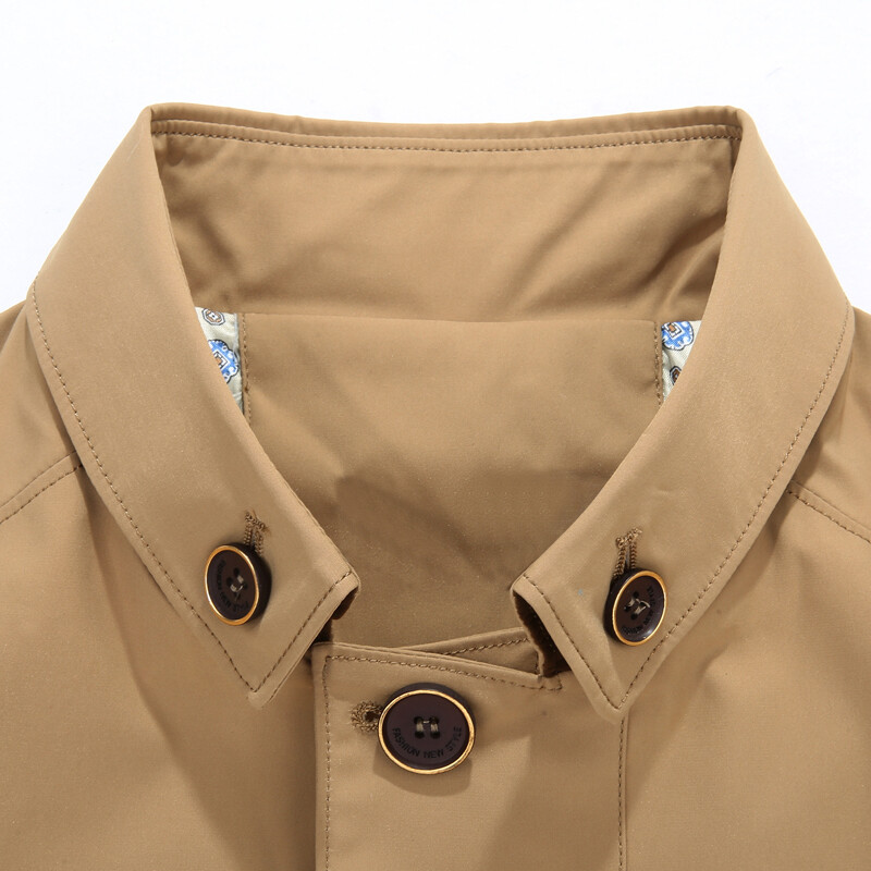 Új, robbanékony egyéniség divatos egyszínű minta lezser, középhosszú stílusú, kabát kabát hajtóka Jóképű férfi ruházat