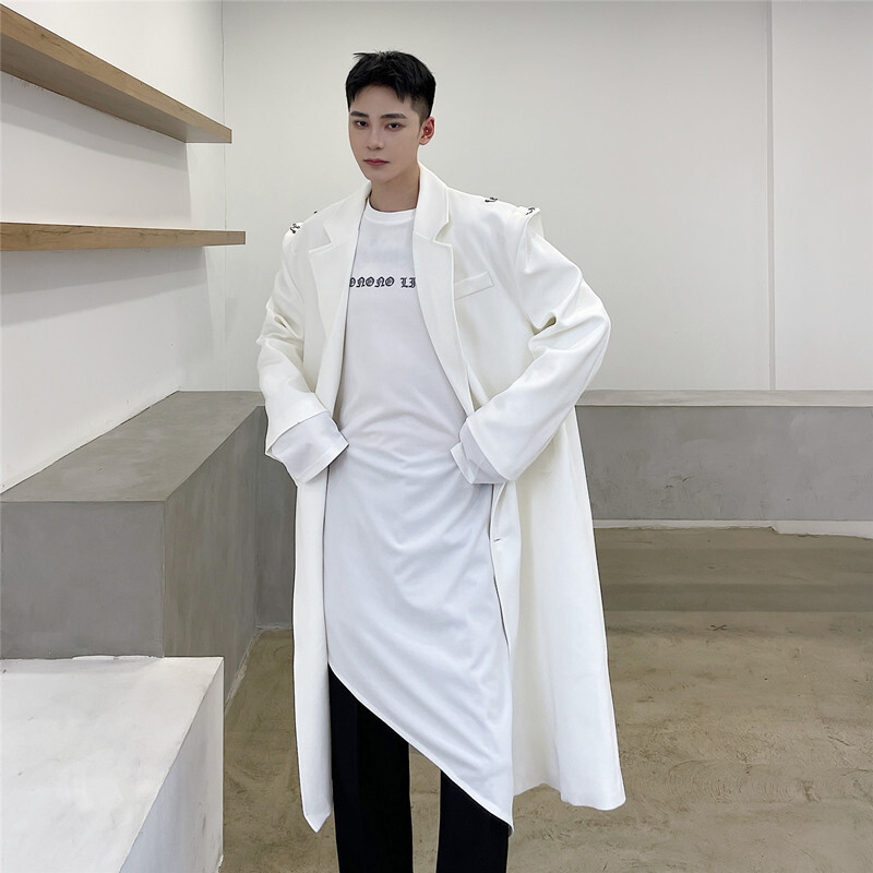 NOYMEI 2024 új egyszerű, egyszínű hosszú kabát férfi vállcsat kivitelben Trench Fashion lehajtható gallér temperamentum WA641