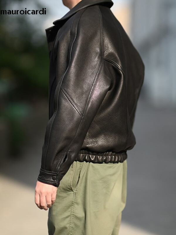 Mauroicardi tavaszi őszi hűvös jóképű fekete kemény pu bőrkabát férfi cipzáras luxus dizájner amerikai vintage ruhák 2024