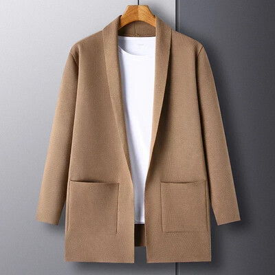 Őszi/téli férfi egyszínű kardigán hosszú ujjú zsebes kivitelben, divatosan eladó egyszerű kötött kardigán