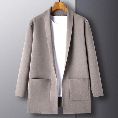 Őszi/téli férfi egyszínű kardigán hosszú ujjú zsebes kivitelben, divatosan eladó egyszerű kötött kardigán