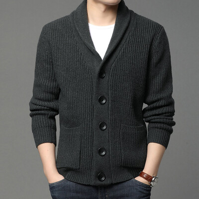 Vīriešu rudens un ziemas modes maigs, vienrindas trikotāžas džemperis ar garām piedurknēm džemperis, vienkrāsains džemperis, mēteļa blūze