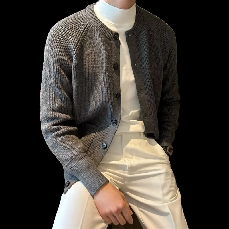 Modes vīriešu ziemas trikotāžas jaka brīvi pieguļoša apaļa kakla žakete ar vienrindu džemperi, ikdienas stila džemperi