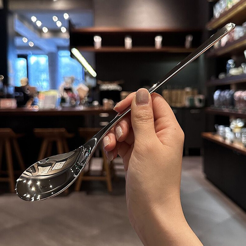 Rozsdamentes acél kerek kanál háló piros arany vacsora hosszú nyelű keverő desszert kanalak konyhai kiegészítőkhöz Gadgets