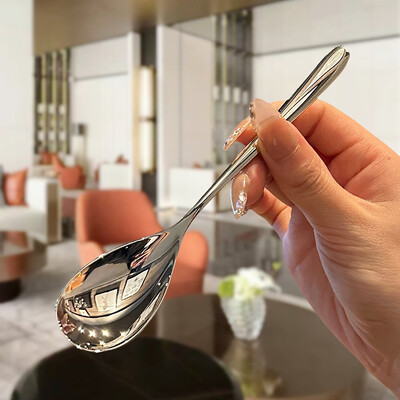 Στρογγυλό δίχτυ κουταλιού από ανοξείδωτο χάλυβα Κόκκινο Χρυσό Βραδινό Μακρύ Λαβή Ανακατεύοντας Κουτάλια Επιδόρπιο Επιτραπέζια σκεύη Αξεσουάρ κουζίνας