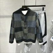 Trikotāžas vīriešu džemperi ar apkakli, rūtaini, melni vīriešu apģērbi, lieli, lieli, apsildāmi japāņu Harajuku modes tērpi somā