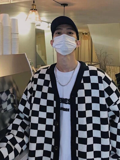 V kaklo Vyriški drabužiai Megzti megztiniai vyrams Žalias languotas megztinis Juodi džemperiai Išpardavimas Vilna A Mode T marškinėliai Šilti Korėjos Ruduo S Linksmybės