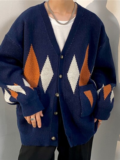 Vīriešu vienrindas džemperis ar V apkakli