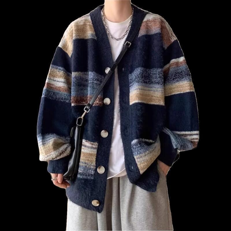 2024 őszi tél új férfi túlméretes bő kötött dzsekik férfi kontraszt színű csíkos kardigán férfi V-nyakú pulóver kabátok S538