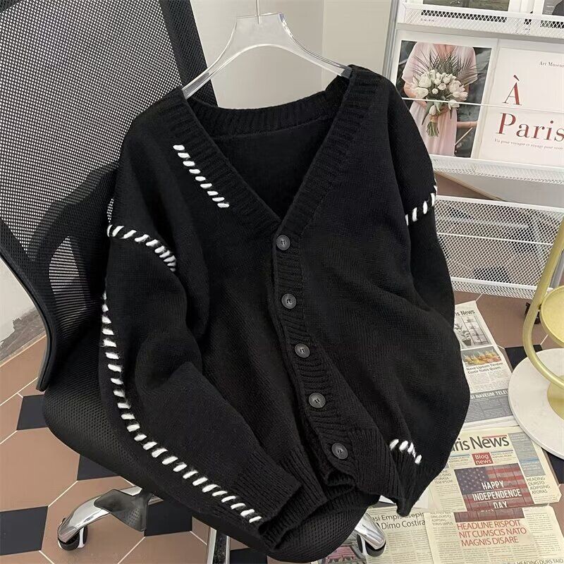 2024. gada pavasara rudens vīriešiem Jaunas brīvas džempera jakas Vīriešu V-veida kakla izgriezuma gadījuma mēteļi Vīriešu vienkrāsaini trikotāžas mēteļi S509