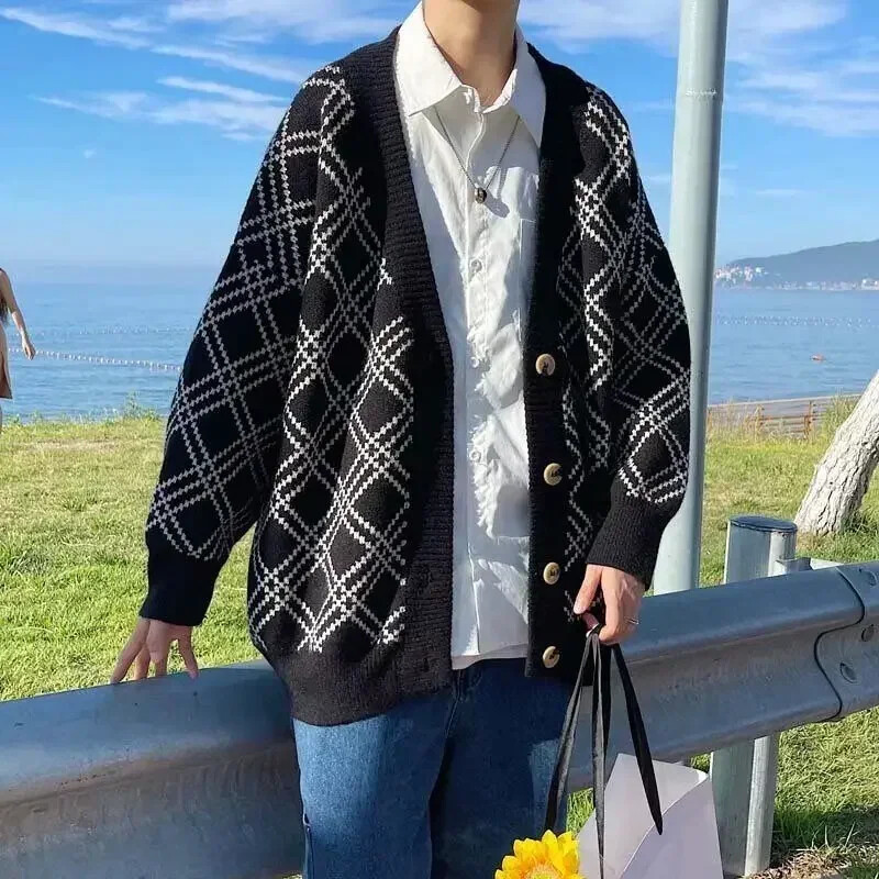 Îmbrăcăminte pentru bărbați Pulover din tricot în carouri Jachetă pentru bărbați Manton negru Cardigan 2025 Nou în estetic Meme Haine de toamnă coreeană Hanorac