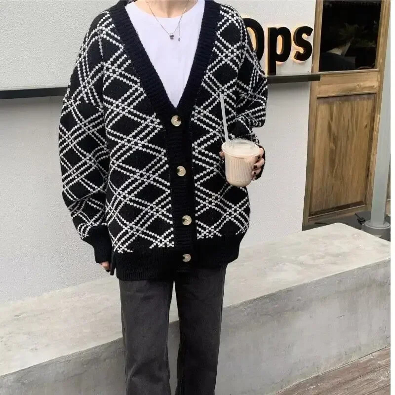 Îmbrăcăminte pentru bărbați Pulover din tricot în carouri Jachetă pentru bărbați Manton negru Cardigan 2025 Nou în estetic Meme Haine de toamnă coreeană Hanorac