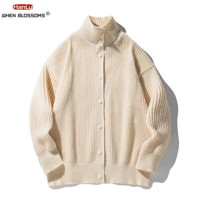 Magas gallérú kardigán férfi pulóverek 2024-es őszi, téli meleg táskás alkalmi egyszínű kötöttáru fekete férfi kötött kabáthoz