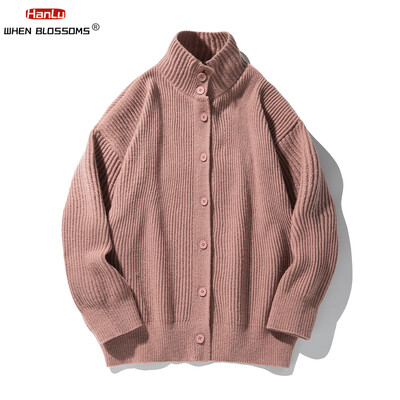 Magas gallérú kardigán férfi pulóverek 2024-es őszi, téli meleg táskás alkalmi egyszínű kötöttáru fekete férfi kötött kabáthoz