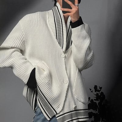 Vīriešu džemperis Kontrastkrāsas džemperis ar V veida kakla izgriezumu Rudens ielas apģērbs Personība Daudzpusīga Campus Jaka ar garām piedurknēm Vīriešu apģērbs 2024