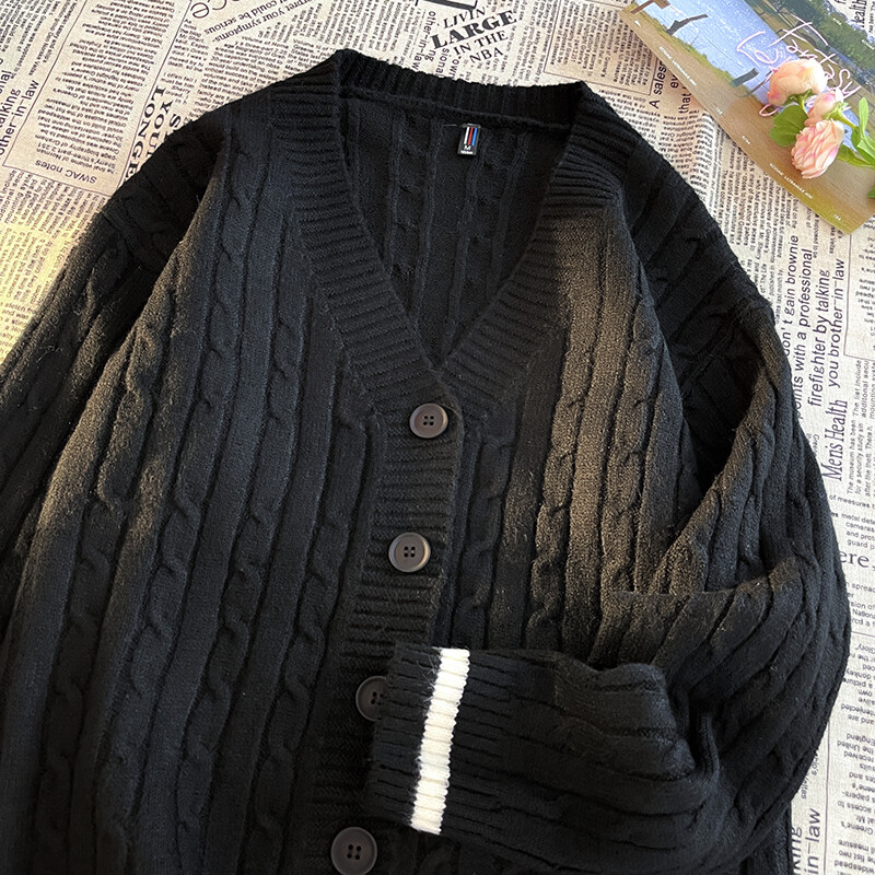 Modes nišas dizaina trikotāžas jaka vīriešu V veida kakla izgriezuma jaka Racionalizēts un ērts apģērba imitācija Alpaka kašmira