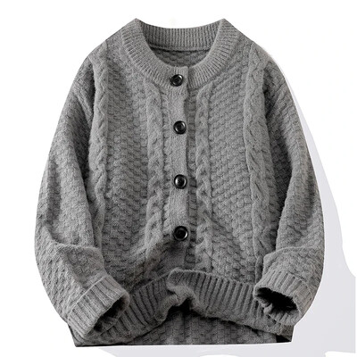 Férfi őszi és téli új csavaros kardigán pizsama laza alkalmi bő ing, hosszú ujjú férfi otthoni viselet meleg és kényelmes