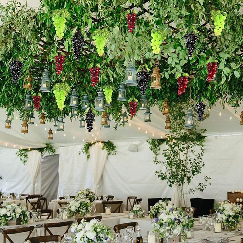 Mākslīgo augļu vīnogu izturīgi vīnogu ķekari ar 18 gabaliņiem vīnogām Dzīvīgs viltotu augļu plastmasas viltotu augļu dekors kāzām