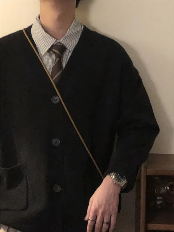 Kardigánok Férfi Retro Egyszerű Utcai Ruha Őszi Téli Meleg V-nyakú Tömör Zseb Népszerű amerikai stílusú férfi kötés hétköznapi