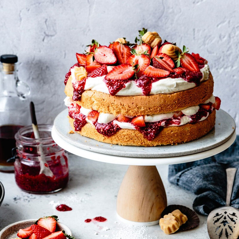 10 db mesterséges eper szirmok barkácsolás mesterséges gyümölcs szimuláció hamis gyümölcs party fotózás kellékek dísz otthon esküvői dekoráció