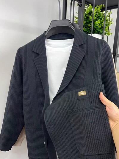 Viegls luksusa vīriešu trikotāžas džemperis džemperis rudens ziemas jauns karsts pārdod augstas klases korejiešu versijas žakarda dizaina ikdienas mētelis