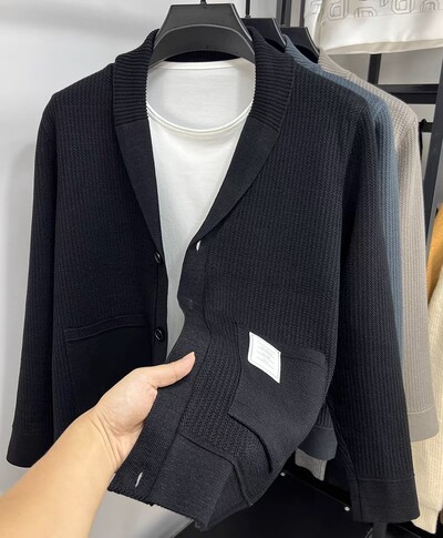 felsőkategóriás férfi kötött kardigán őszi tél divatos könnyű luxus zseb jacquard koreai stílusú dizájn alkalmi pulóver kabát