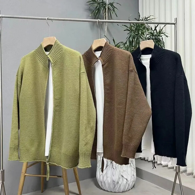 Divatos, karcsúsított, kötött kardigán férfi japán ősz, tél egyszínű, teljes cipzáras pulóver Alkalmi kabátok dzseki férfi ruhák 2024