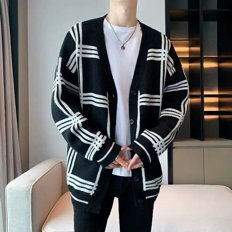 Férfi pulóverek Népszerű koreai ruhák Új kötött kardigán férfi laza szabású kasmír kötöttáru Kiváló minőségű eredeti felső kabátok