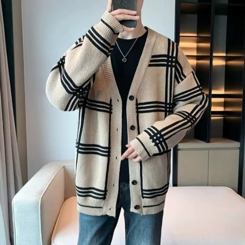 Férfi pulóverek Népszerű koreai ruhák Új kötött kardigán férfi laza szabású kasmír kötöttáru Kiváló minőségű eredeti felső kabátok