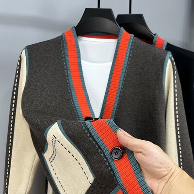 Rudens un ziemas korejiešu modes raibs jaciņa augšdaļa, pogas, brīvas, ikdienišķas, trikotāžas virsdrēbes, vīriešu V veida kakla izgriezuma mēteļa jaka