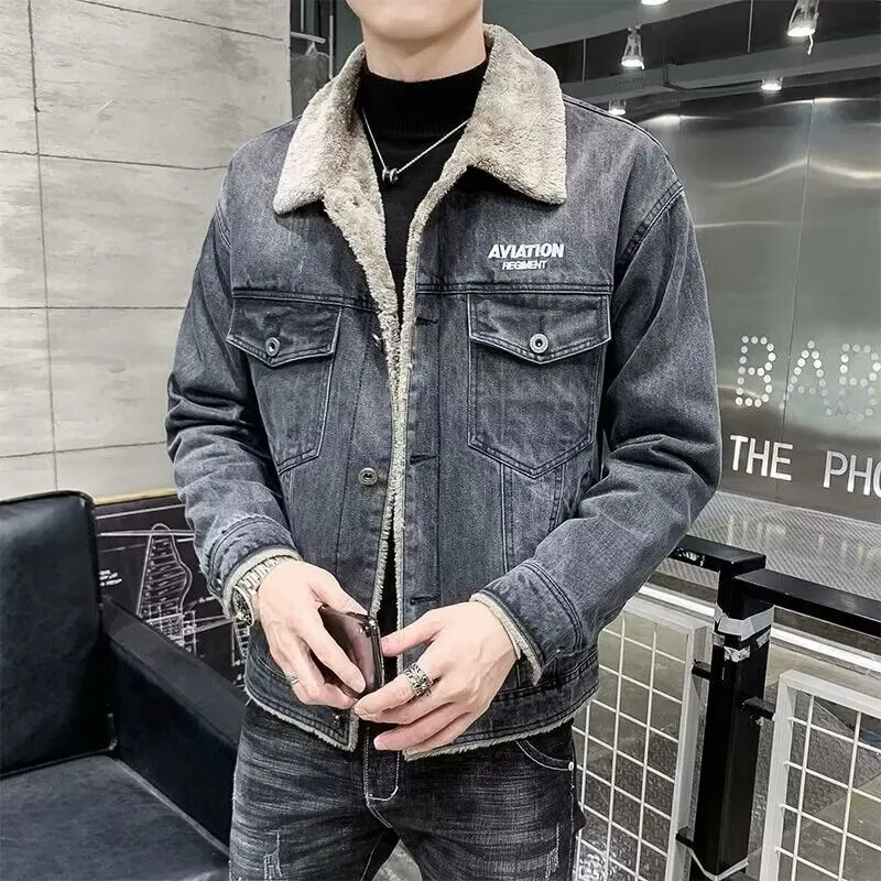 Džinsa jaka vīriešiem rudens/ziemas stila flīsa odere, biezināta amerikāņu tendence izšuvumi, augšdaļa, jēra vilnas kokvilnas polsterēts mētelis