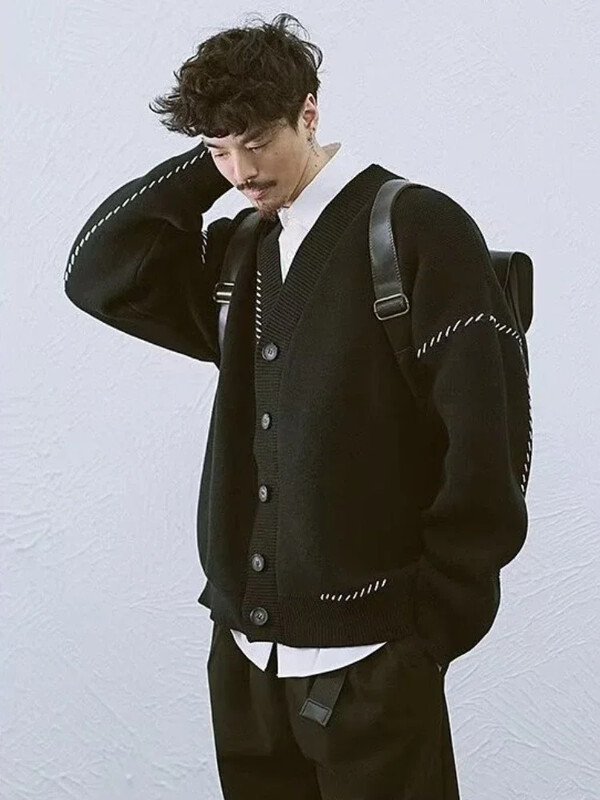 Kötött férfi pulóverek kabát japán retro férfi ruhák kabát fekete kardigán tél 2024 klasszikus Sheap Designer luxus pamut