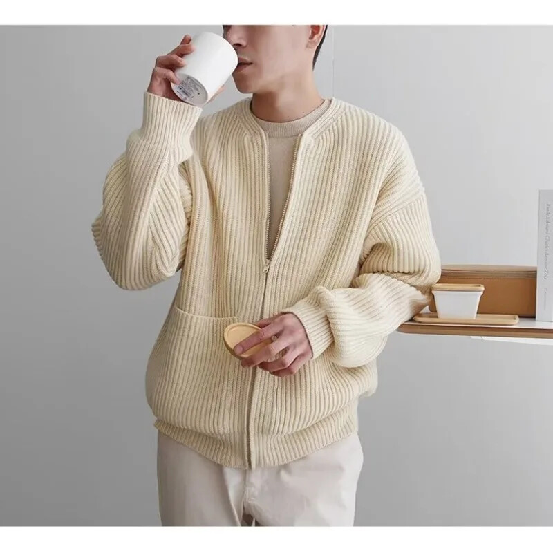 2024-es őszi és téli kötött kardigán kabát, koreai stílus, tiszta színű férfi, kerek nyakú pulóver, laza és hétköznapi stílus