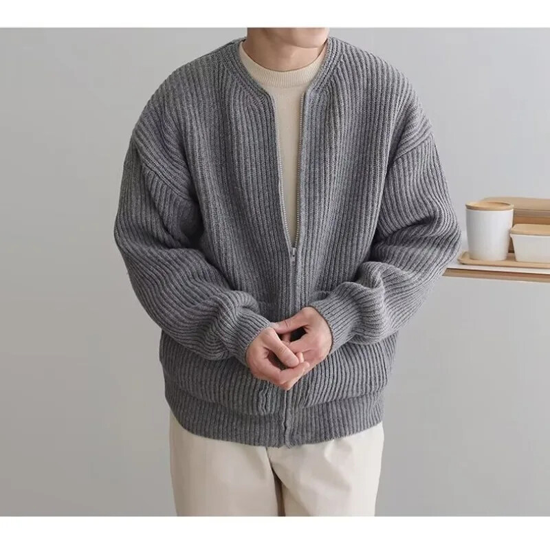 2024-es őszi és téli kötött kardigán kabát, koreai stílus, tiszta színű férfi, kerek nyakú pulóver, laza és hétköznapi stílus