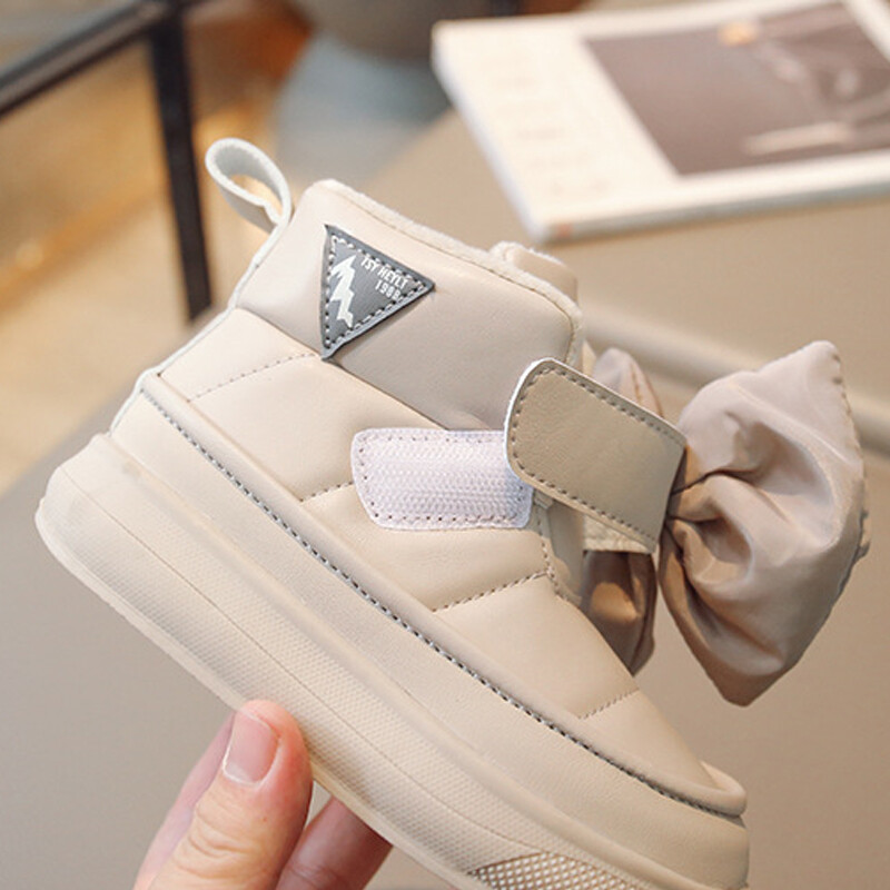 Gyermek téli cipők lányok 2023 divat Új aranyos nagy masni hercegnő vastag hócsizma gyerekeknek vastag meleg pamut cipő szabadtéri csizma