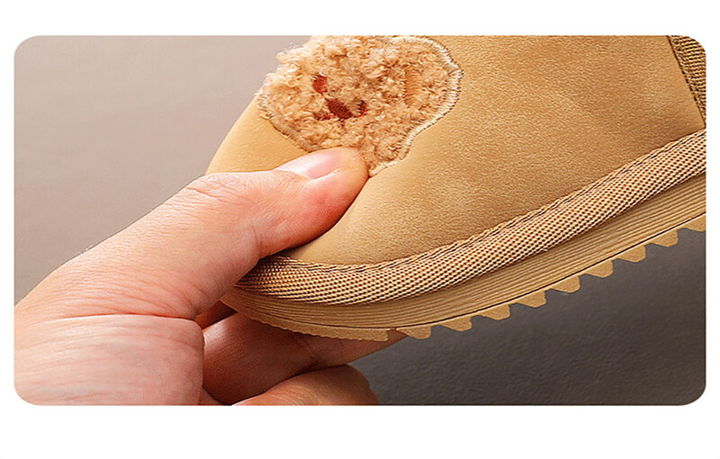 Žieminiai pliušiniai batai kūdikiams Vaikams Stori šilti medvilniniai batai PU oda Neslidūs mažos mergaitės sniego batai Šilti batai vaikui