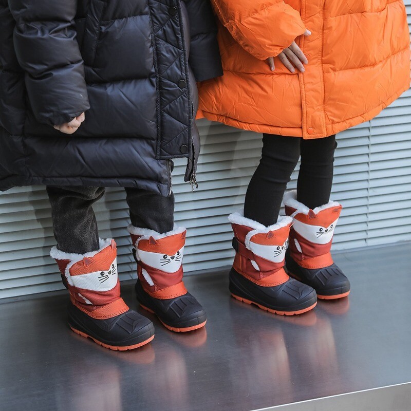 Bērnu siltie zābaki Mazu bērnu biezināti samta ūdensnecaurlaidīgi apavi bērniem neslīdoši ziemas polsterēti sniega apavi ar āķi un cilpu sniega zābaki