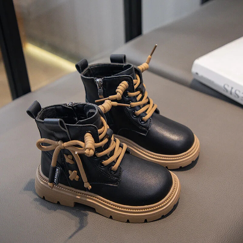 Gyerek divat Meleg csizma Lányok Bokacsizma Cipzár Menő Gyerek Princess Catwalk Bőrcsizma csúszásmentes 26-37 méret Csúszásgátló