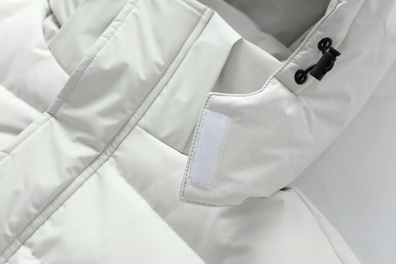 Ziemas vīriešu gara dūnu jaka Augstas kvalitātes vīriešu biezas siltas parkas -30 ℃ āra baltas pīļu dūnu jakas Vīriešu ziemas mēteļi