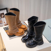 Meiteņu zābaki daudzpusīgi, mīksta krāsa, kas atbilst spīdīgai 2024. gada bērnu apaviem, melni brūni, elpojoši eleganti, eleganti bērnu ikdienas zābaki