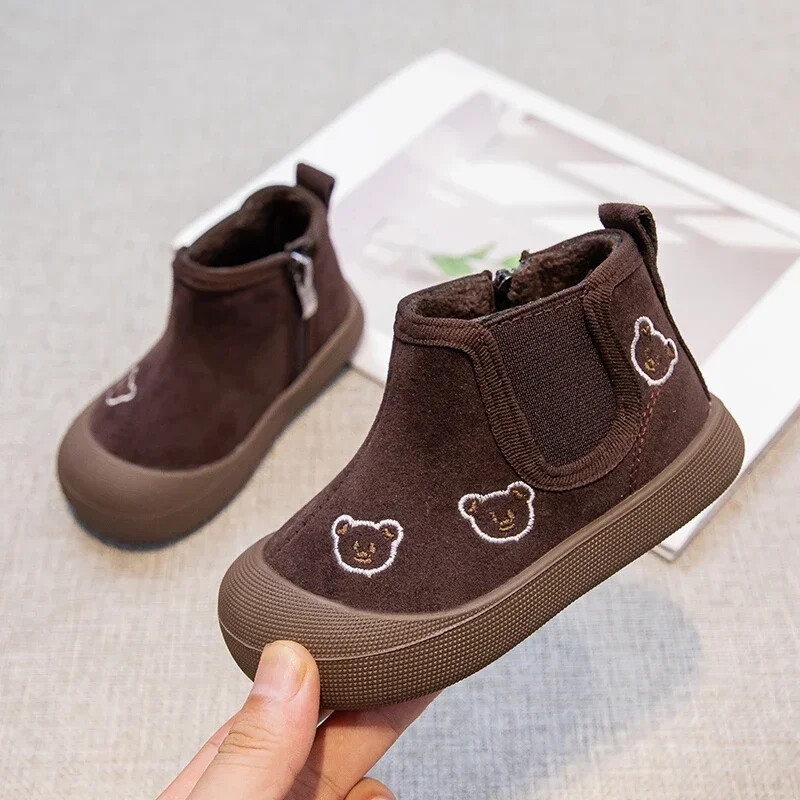 Gyermek téli Cipők Baba Fiúk Lányok Hócsizmák Rajzfilm Medve Gyerekek Meleg plüsscsizmák Puha talpú csúszásmentes csecsemő tipegő cipők