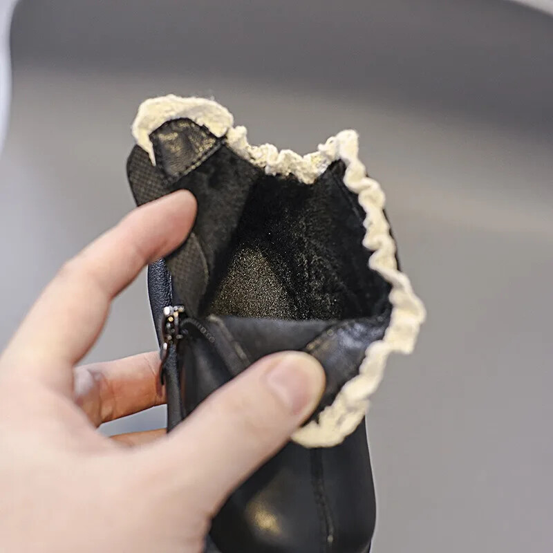 Őszi téli baba csizma lányoknak brit stílusú gyerekcipők gyerek masni csipke hercegnős cipők csúszásmentes puha talpú kültéri csecsemőcsizmák