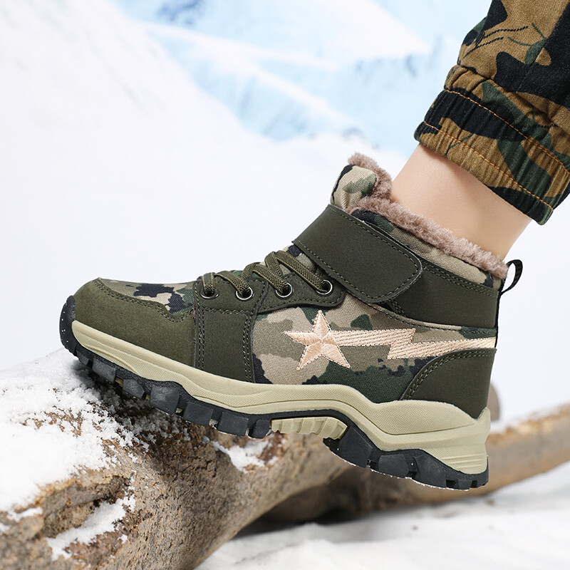 Bērnu zābaki 2024 Winter Plus Siltas kedas Ādas meiteņu apavi Neslīdoši bērnu zābaki, zēni sniega zābaki maskēšanās apavi