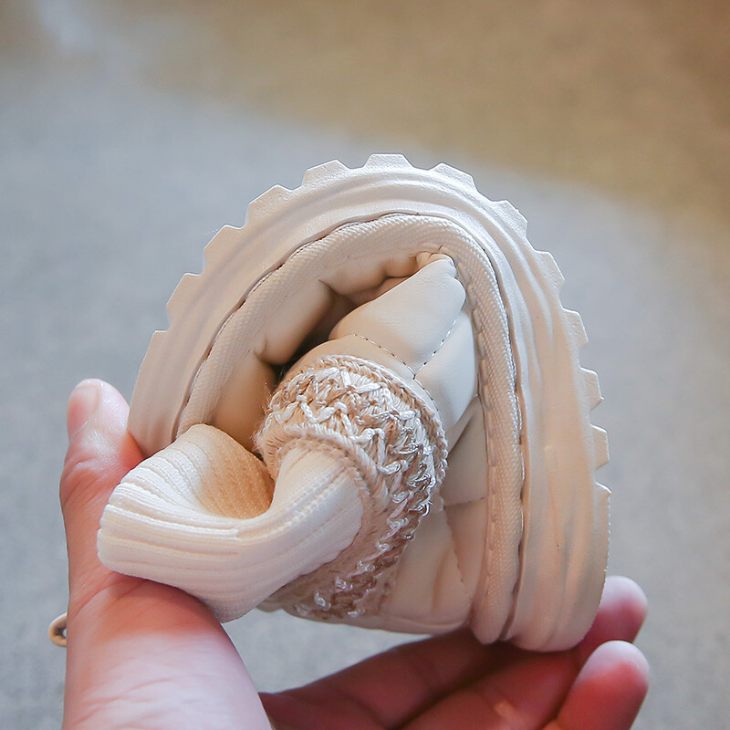 Ziemas bērnu sniega zābaki Bieza kažokāda Ūdensnecaurlaidīga, kupla, īsi bērnu zābaki līdz ikru vidusdaļai, uzvelkami, šūšanas modeļi, trīs krāsu meiteņu zābaki