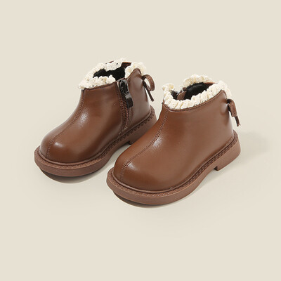 Augstas kvalitātes masīvi mežģīņu volāni zābaki mazām meitenēm, Modes puszābaki ar rāvējslēdzēju aizmugurē mazajai princesei, lakādas apavi