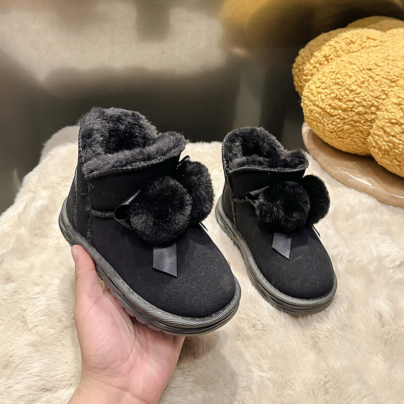 Meiteņu sniega zābaki Eleganti jauni bērnu ziemas zābaki Sweet Bowknot Ball Hairball Kids Mode Silti plīša Princeses kokvilnas zābaki