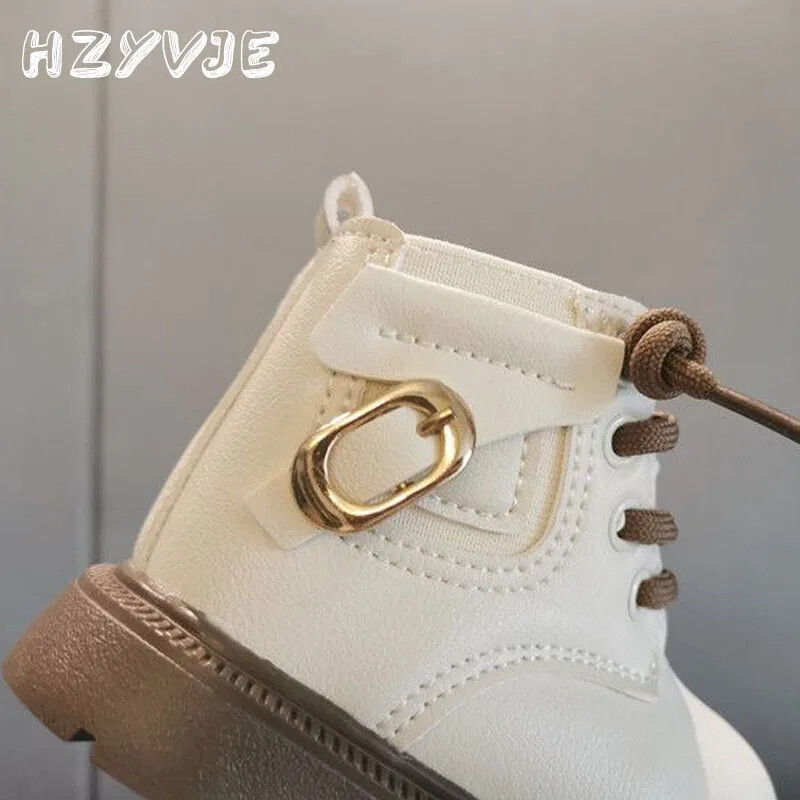 Κορίτσια Χειμώνας Προσθέστε βελούδινες και χοντρές ζεστές μπότες Αντιολισθητικά παιδικά παπούτσια για περπάτημα Trend All-match Μαύρες δερμάτινες μπότες Princess Shoes Boot