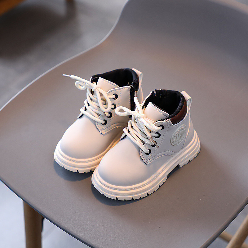 Meiteņu poliuretāna ādas zābaki Bērnu puszābaki zēniem Bērni mīkstas zoles zābaki Neslīdoši āra apavi Modes mazuļu bērnu īsi zābaki